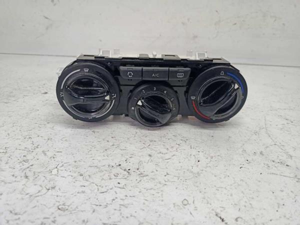 BOUTON DE CHAUFFAGE PEUGEOT 208 2012-2019 - Vue 1